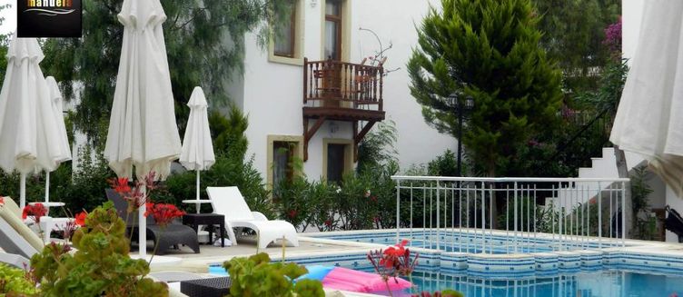 Фото отеля Manuela