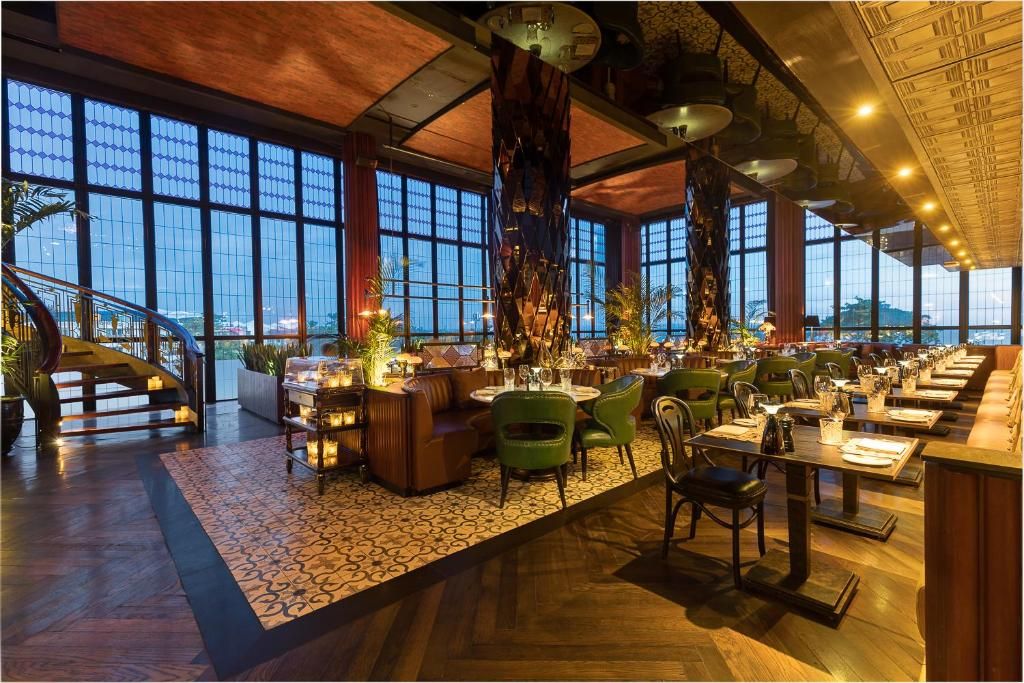 Double-Six Luxury Hotel Seminyak фото 77