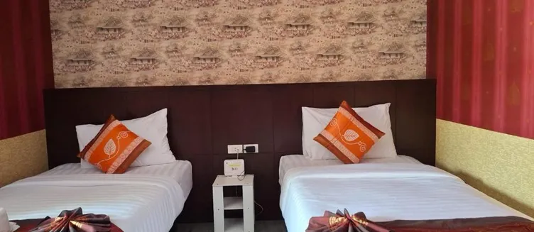 Фото отеля Sereneburi Patong Residence