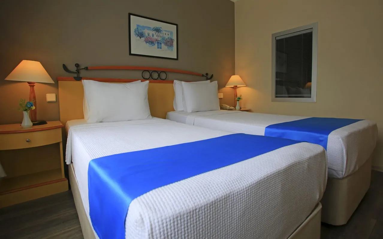 Roseira Beach Resort фото 3