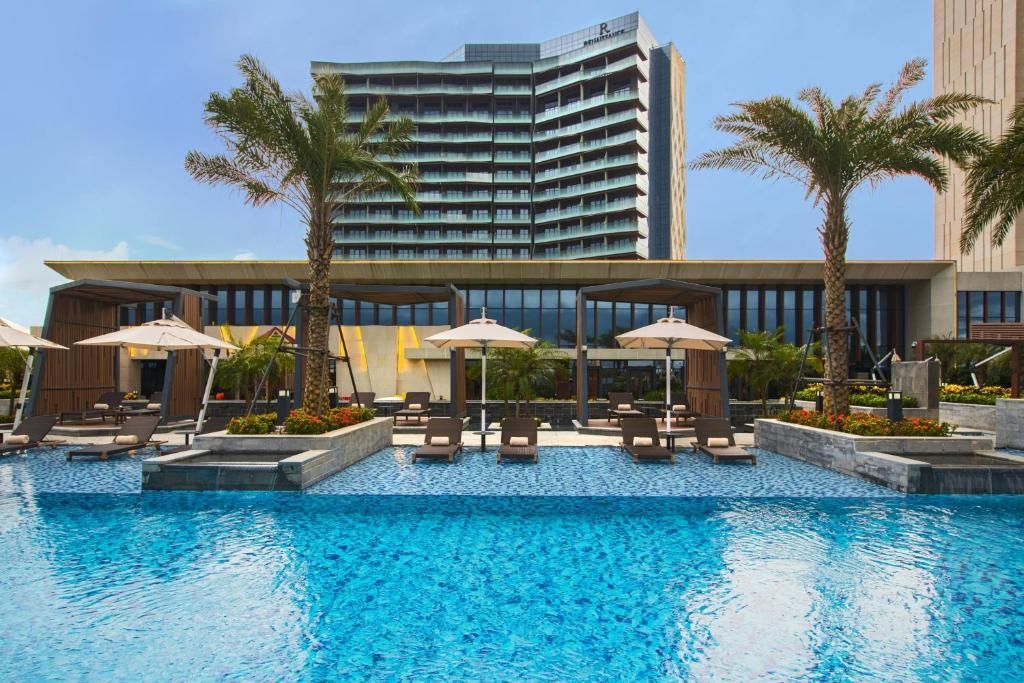 Renaissance Haikou Hotel фото 1