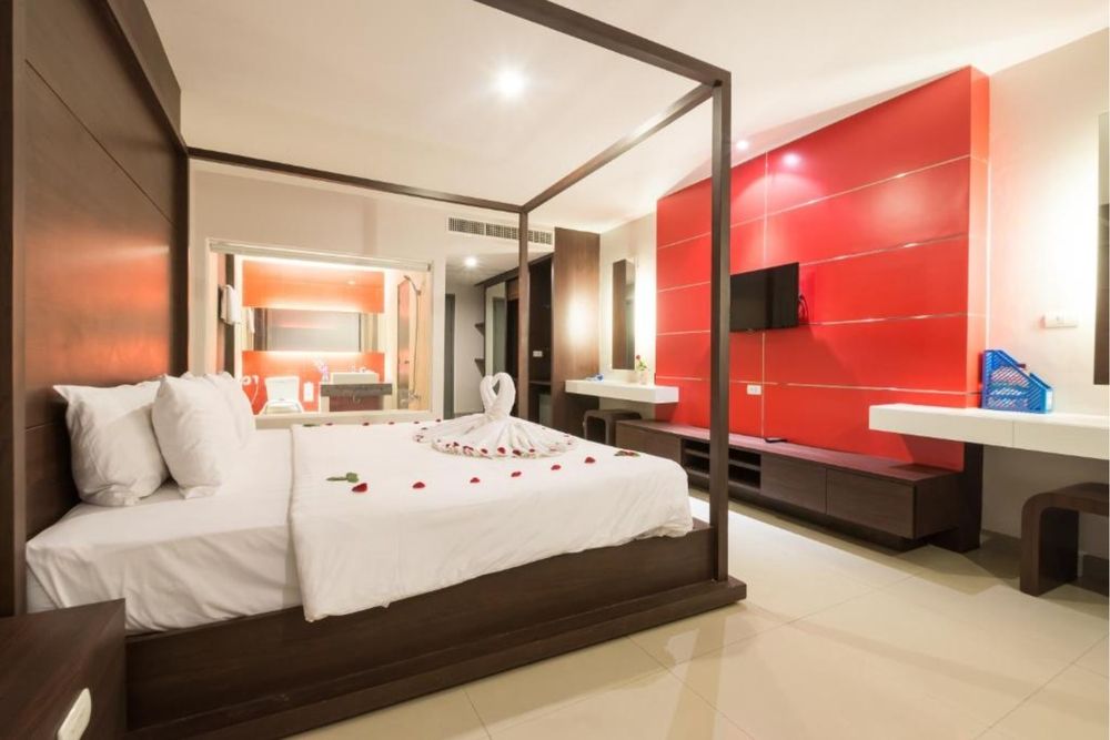 Alfresco Phuket Hotel фото 46