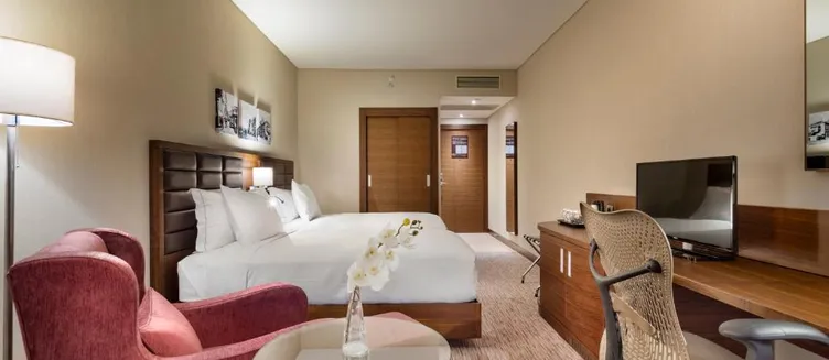 Фото отеля Hilton Garden Inn Izmir Bayrakli