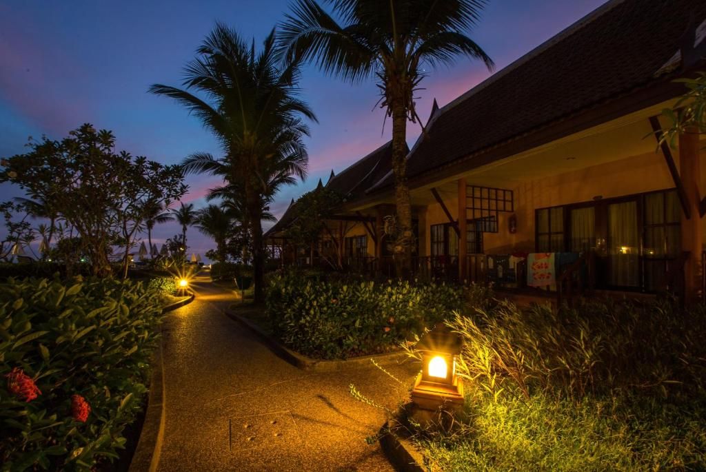 Lanta Casuarina Beach Resort фото 77