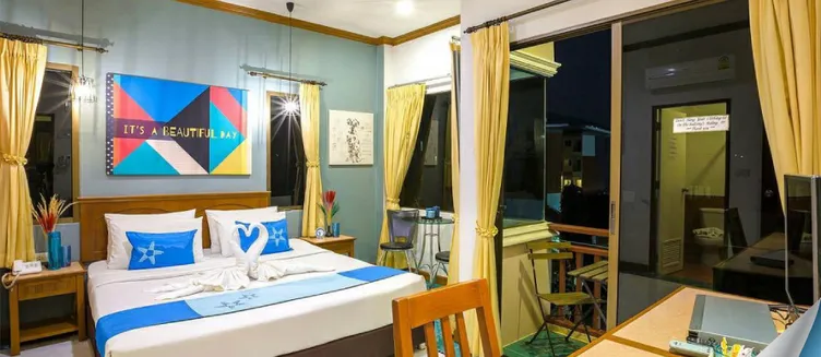 Фото отеля Sea Front Home