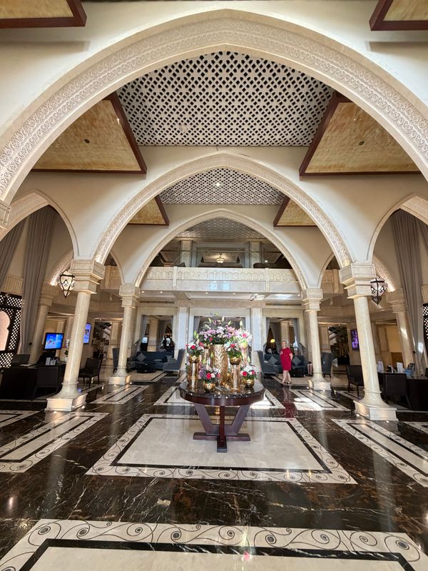 Sheraton Sharjah Beach Resort & Spa фото 48