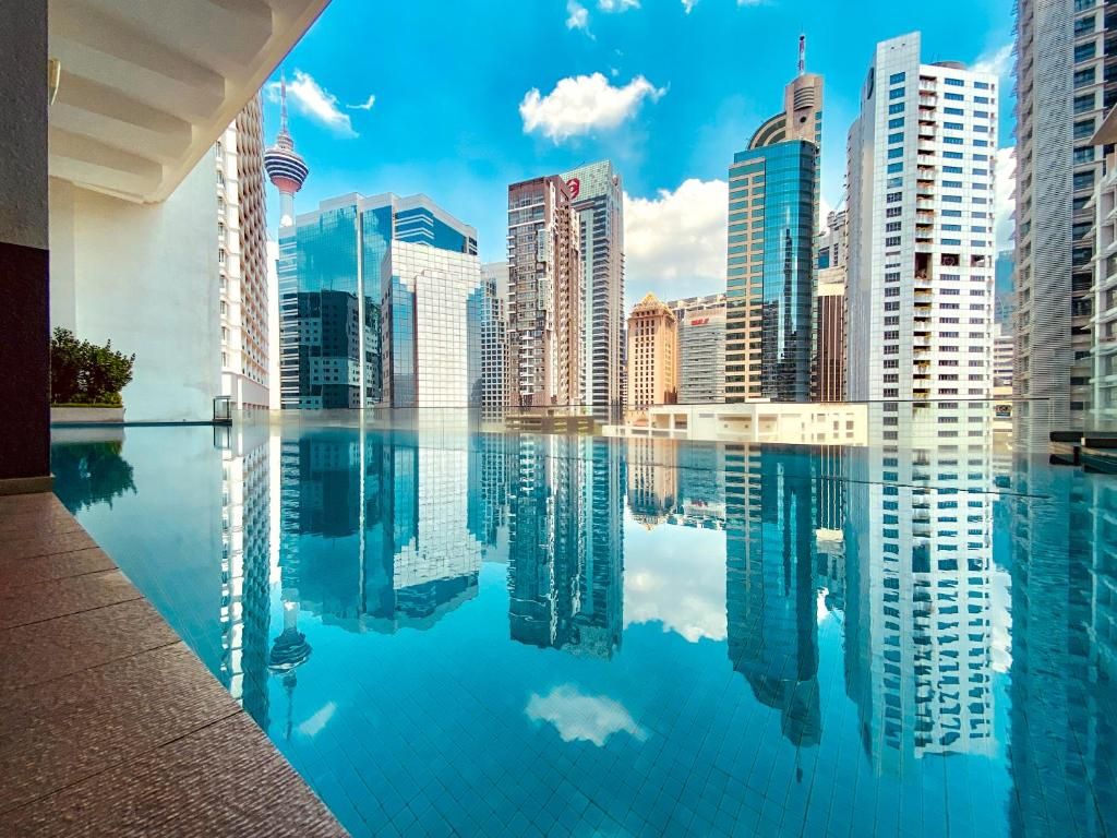Ramada Suites by Wyndham Kuala Lumpur City Centre фото 14