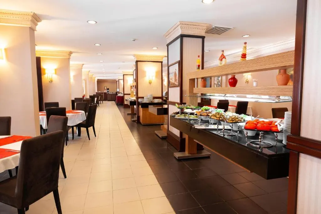 X Life Hotel Sarigerme (Adults Only) фото 12