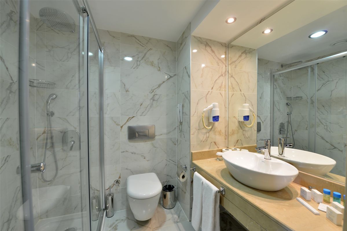 Lucida Beach Hotel фото 101