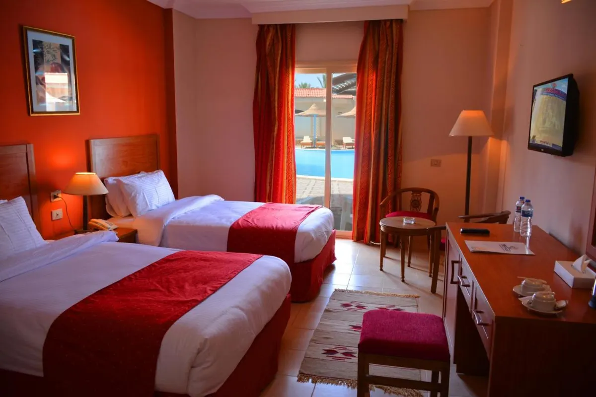 Sunrise Serano Club фото 2