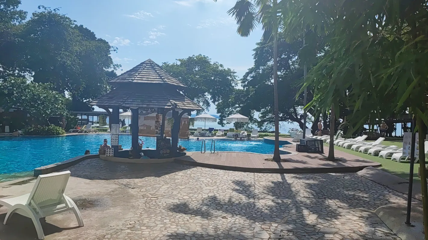 Cosy Beach Hotel фото 85