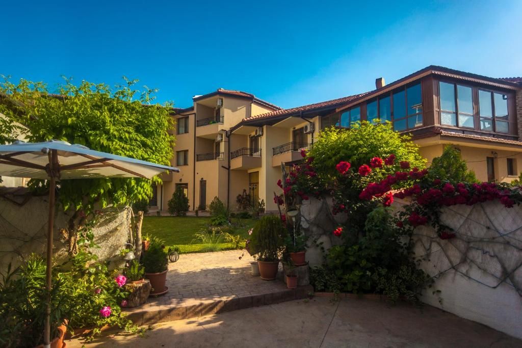 Ravda Bay Guest House фото 2