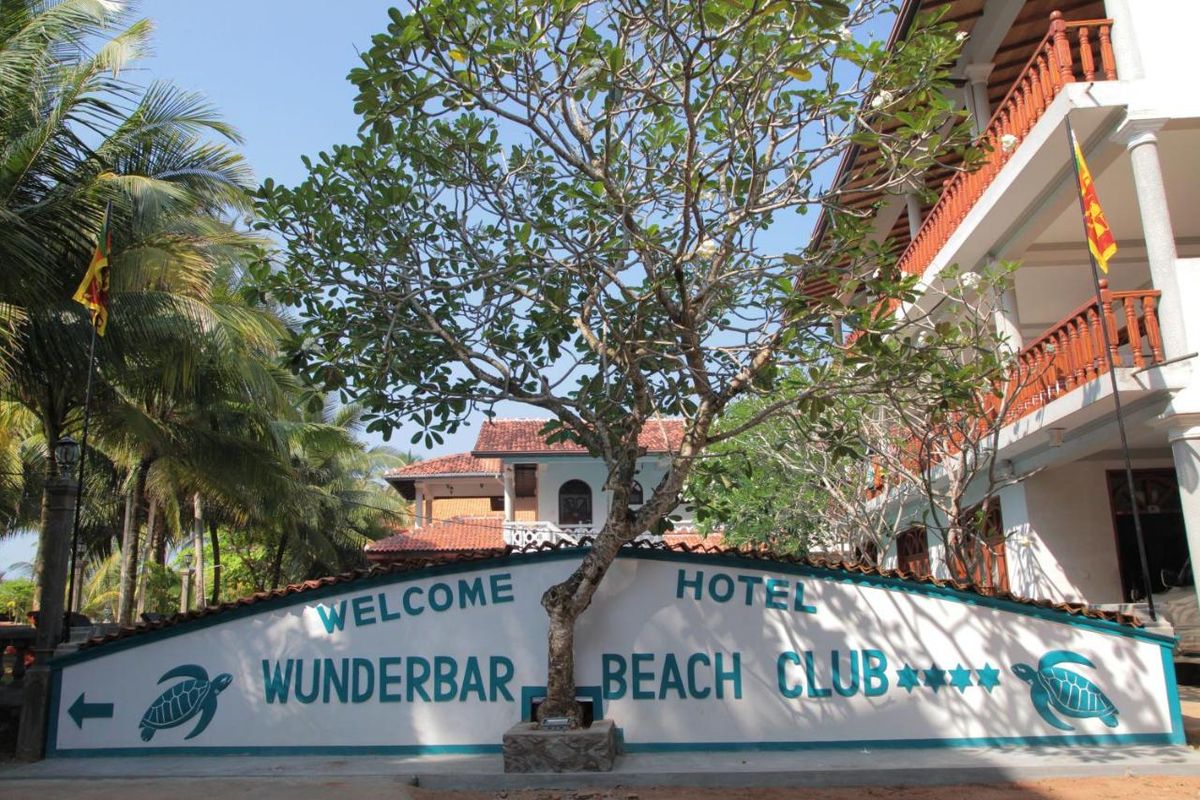 Wunderbar Beach Hotel фото 18