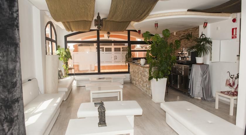 Lloyds Beach Club фото 16