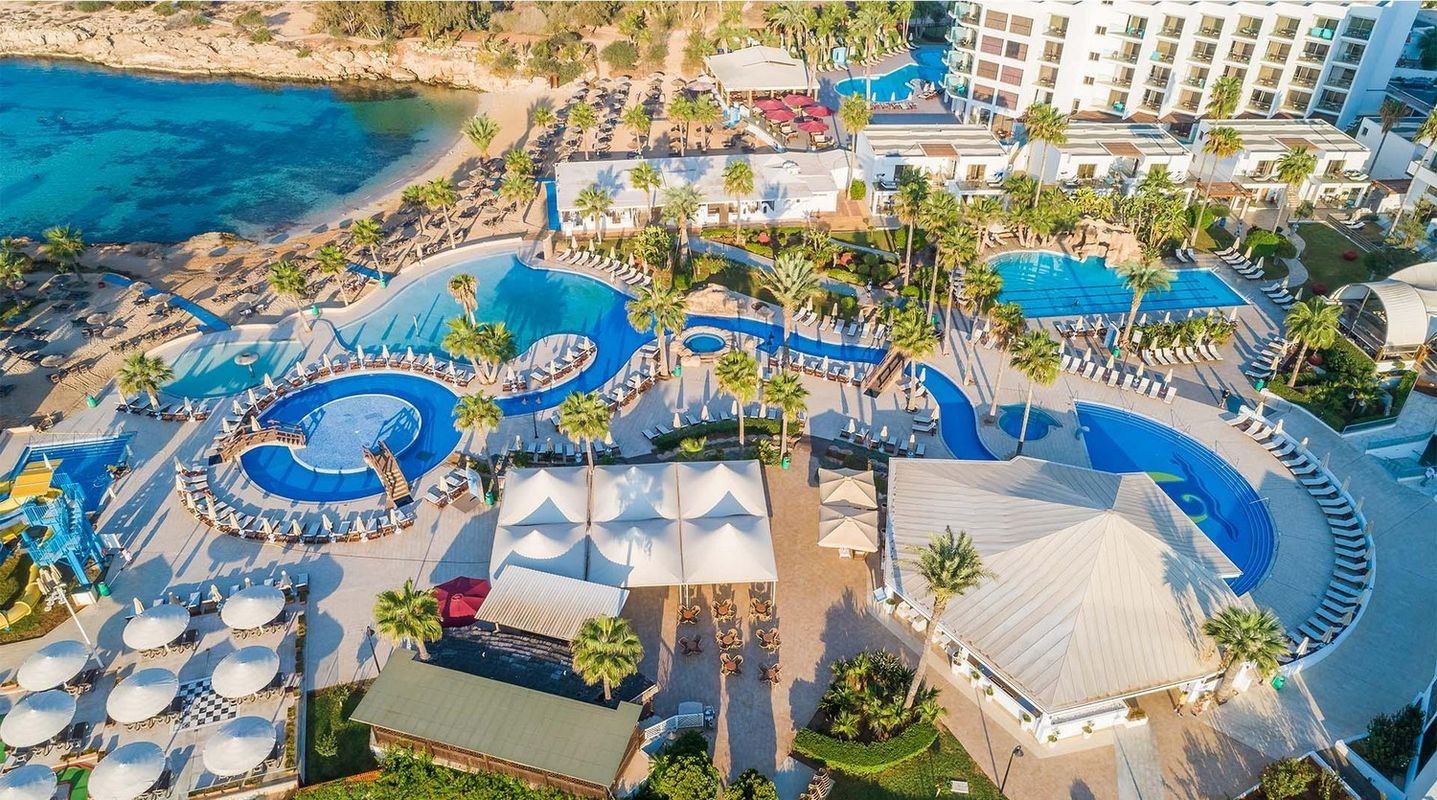 Adams Beach Hotel фото 6