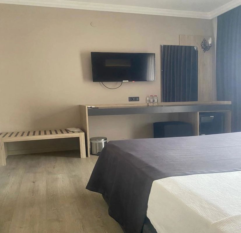 Grand Faik Hotel Çeşme фото 2