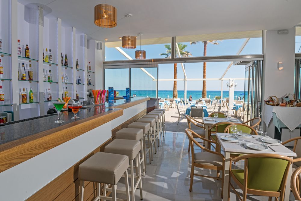 Ikones Seafront Luxury Suites фото 10