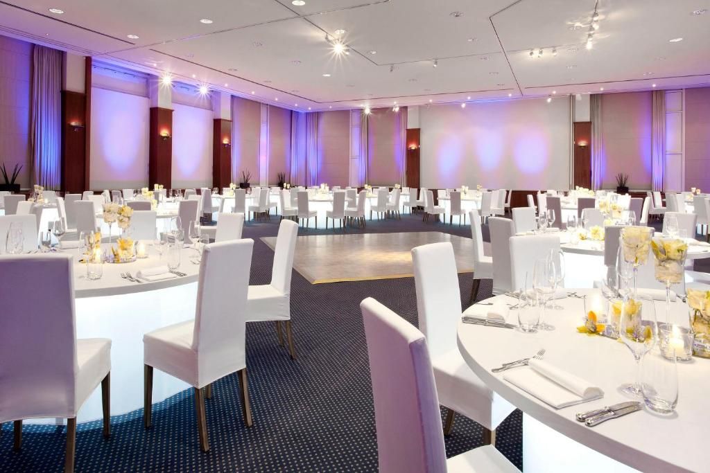Crowne Plaza Berlin City Centre, an IHG Hotel фото 34