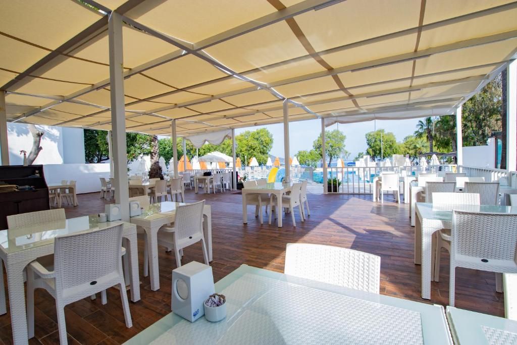 Mandalinci Beach Hotel фото 15