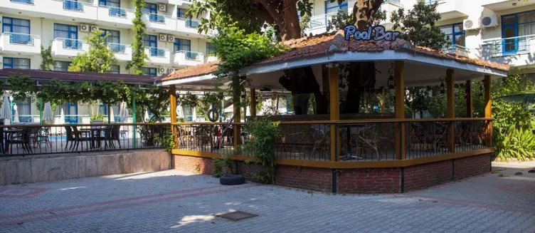 Фото отеля Merhaba Hotel