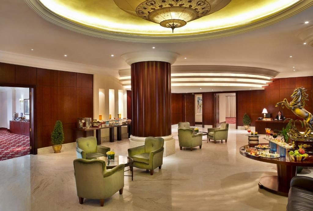 City Seasons Suites фото 24