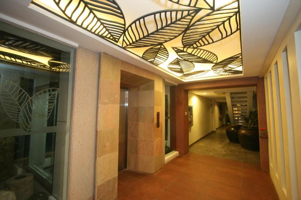 Crown Regency Beach Resort фото 74
