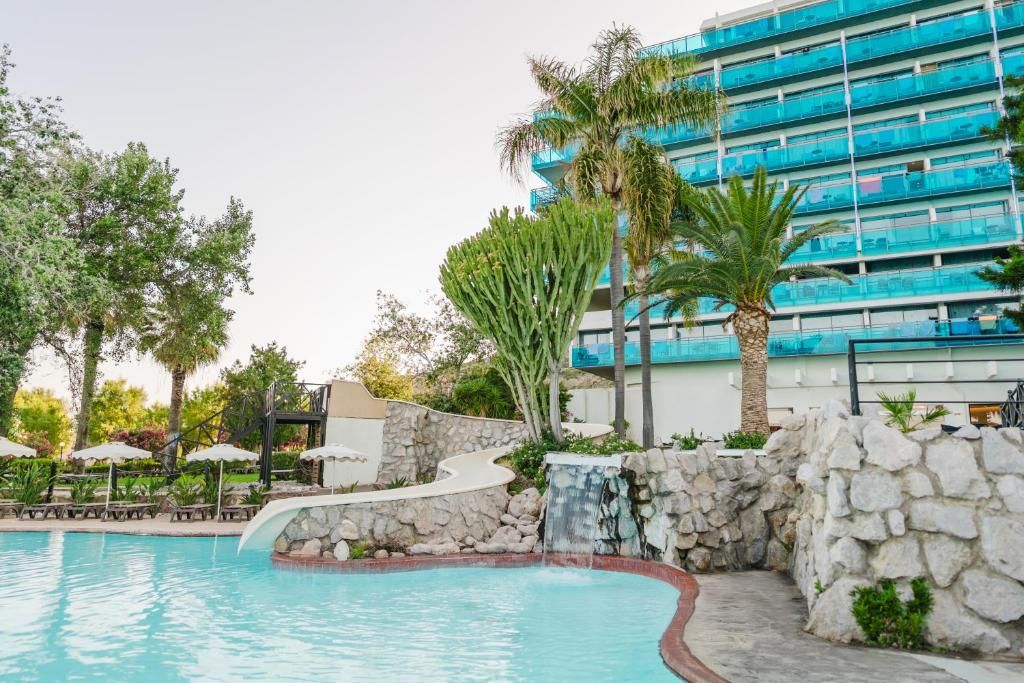 Calypso Beach Hotel фото 35