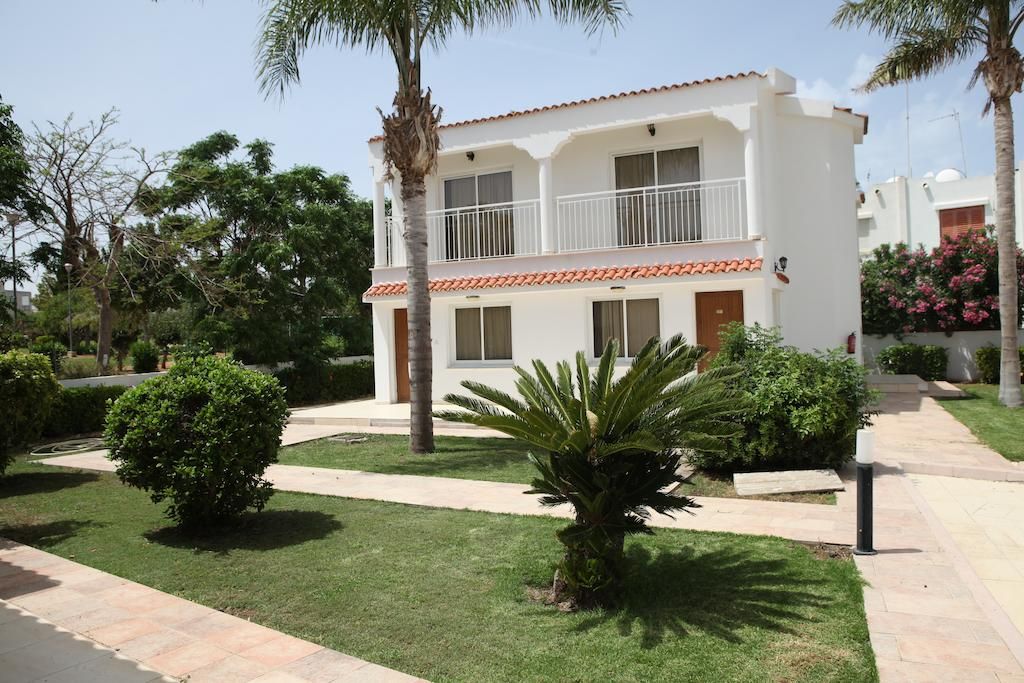 Maistrali Hotel Apartments & Bungalows фото 47