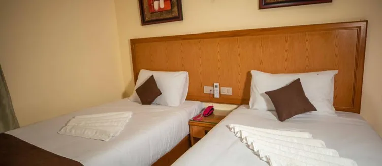 Фото отеля Palm Inn Hotel