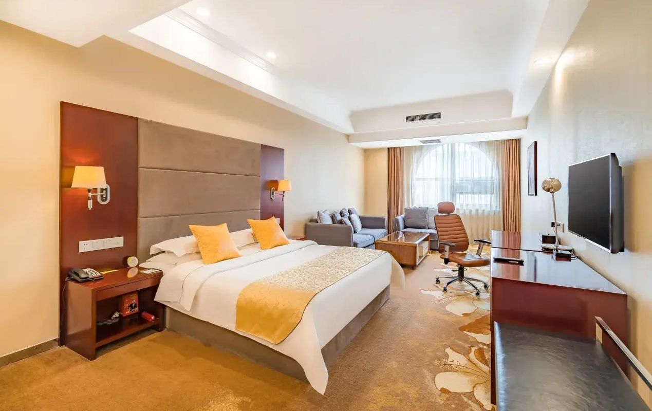 Jinglin Airport Hotel фото 1