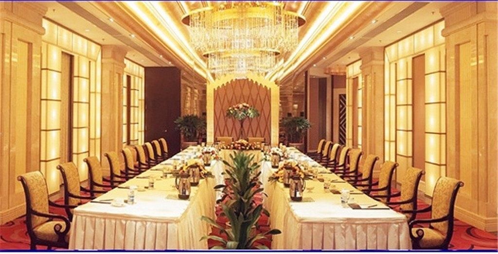 Hong Fu Hotel Xinjiang фото 1