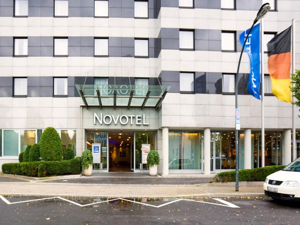Novotel Duesseldorf City West Seestern фото 17