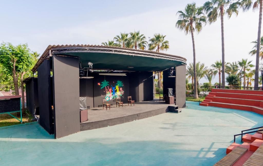 Club Tropical Beach & Spa фото 69