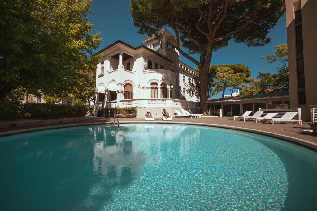 Hotel De La Ville Riccione фото 13