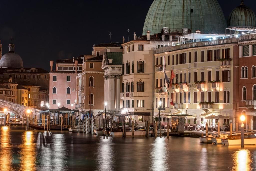 Hotel Carlton on the Grand Canal фото 22