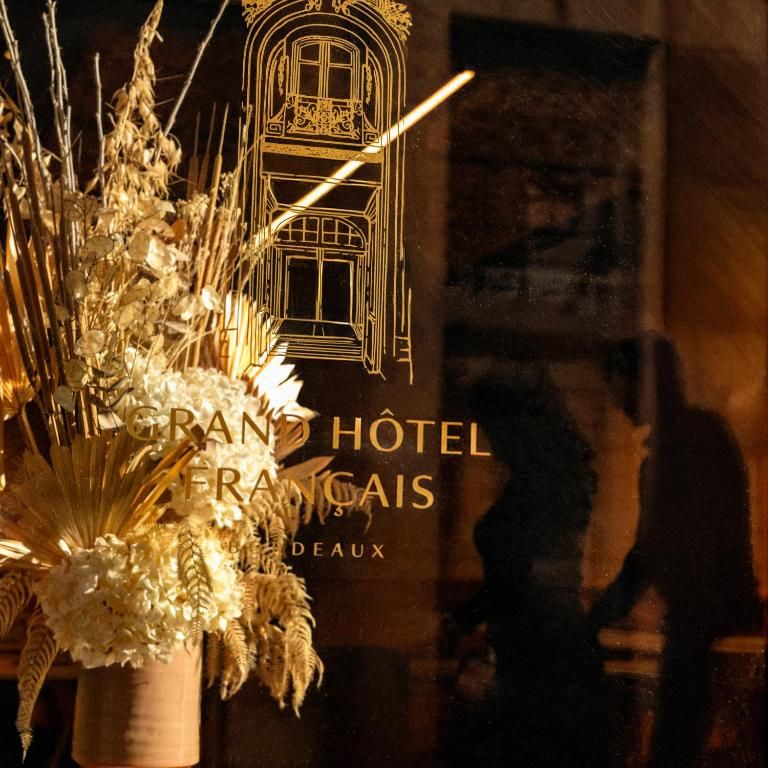 Best Western Grand Hotel Francais фото 26
