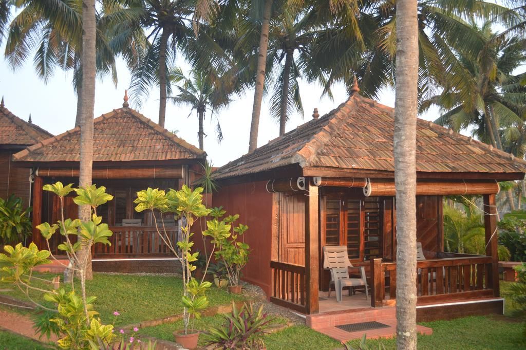 Bluewater Beach Resort фото 0