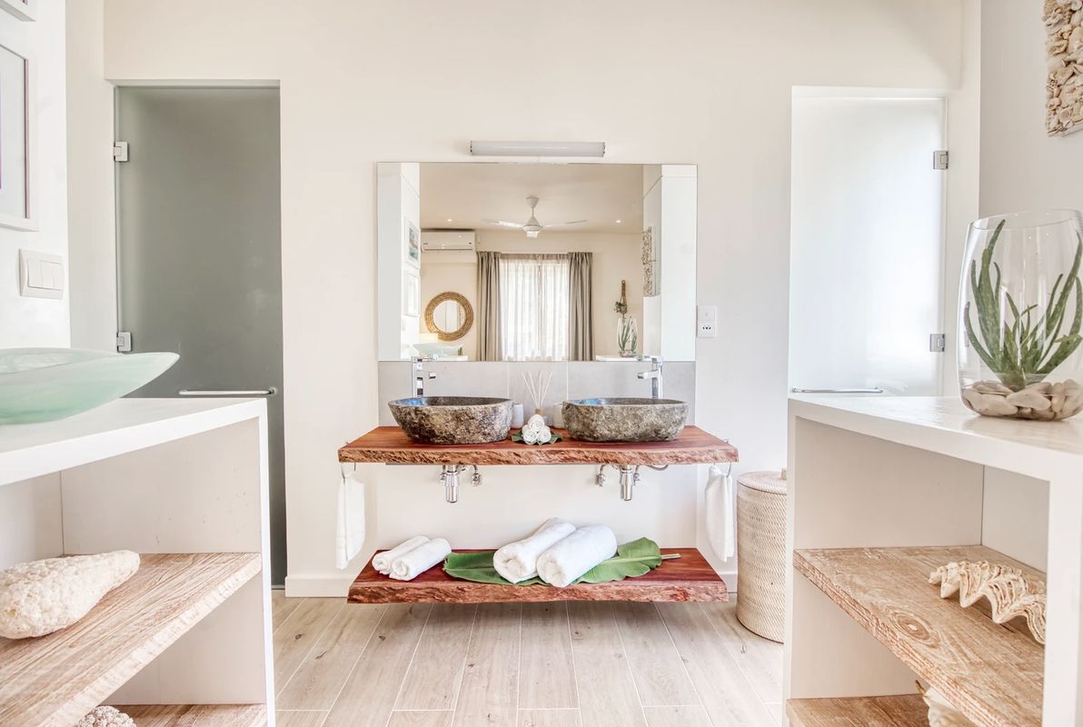 Pineapple Beach Villas фото 36