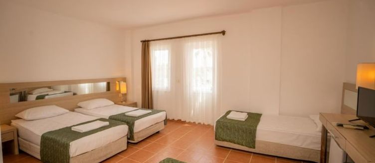 Фото отеля Malibu Garden Resort