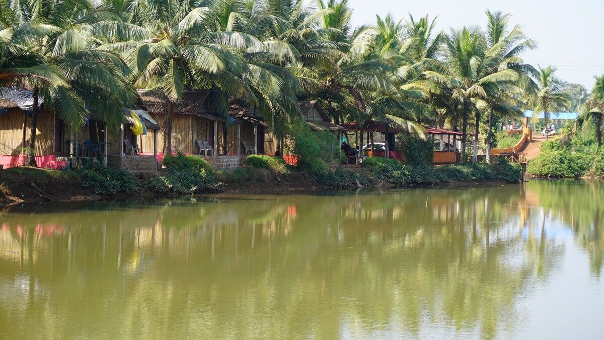 Om Lake Resort фото 2