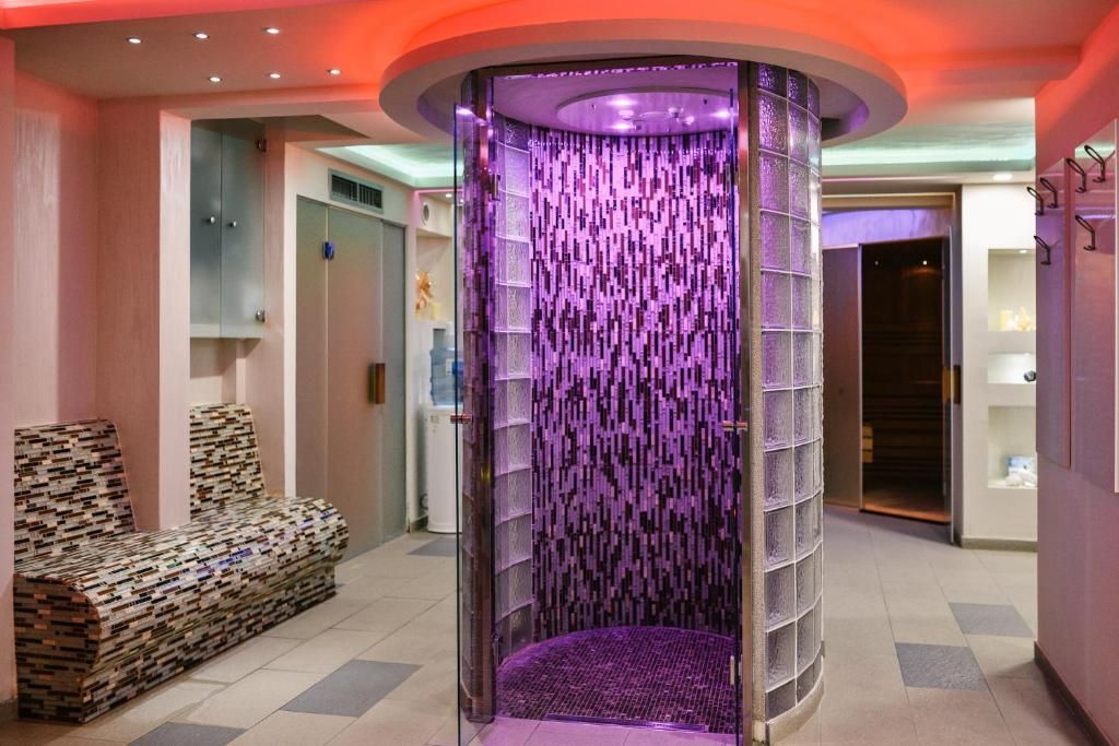 Wellness & Spa Hotel ACD фото 39