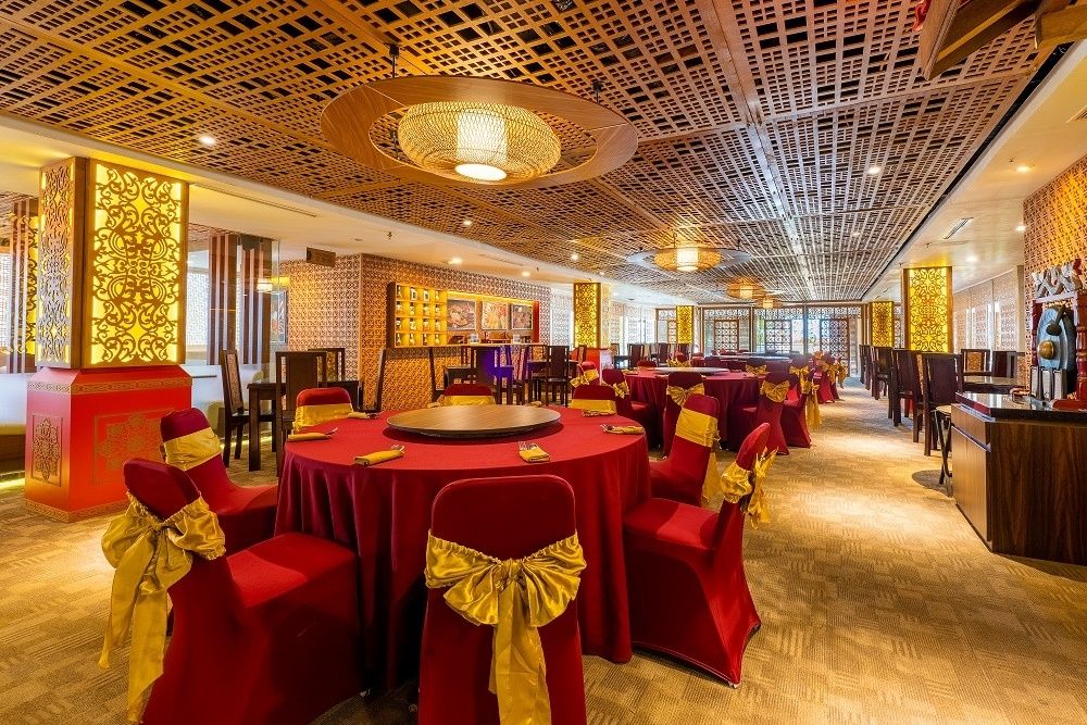 Vouk Hotel & Suites фото 49