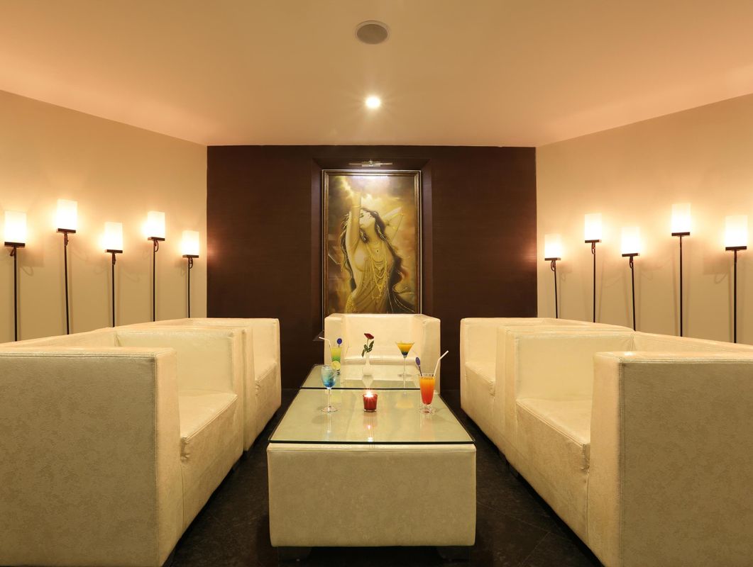 Golden Tulip Hotel Jaipur фото 20