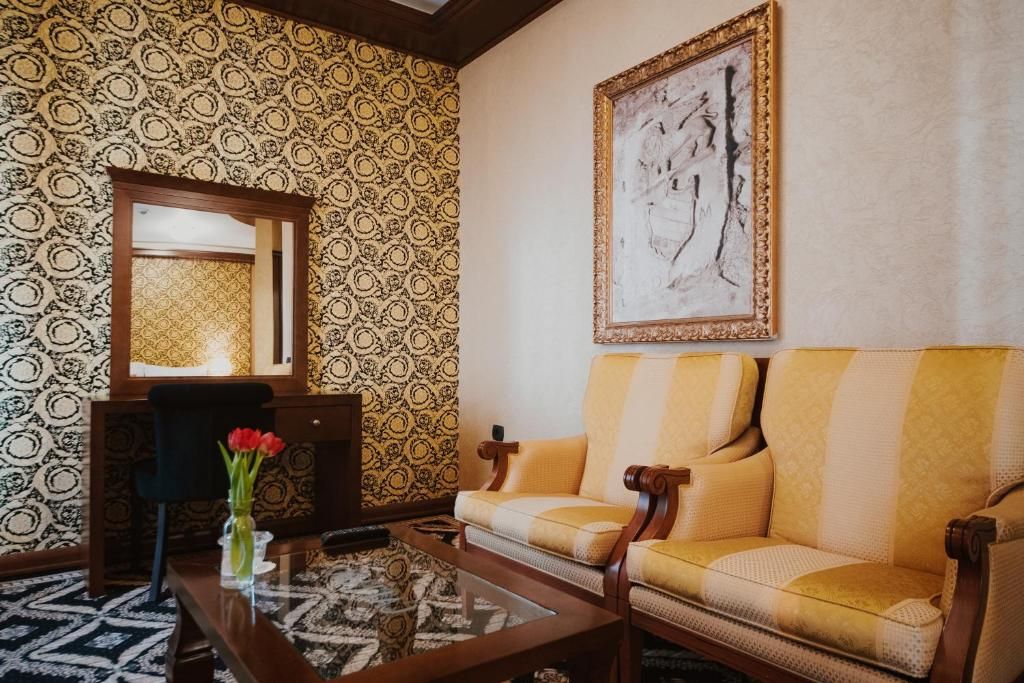 Historic Boutique Hotel Cattaro фото 11