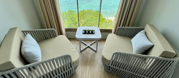Фото отеля Avyanna Gulhi Beach Hotel