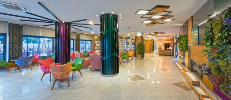 Фото отеля Monart City Hotel
