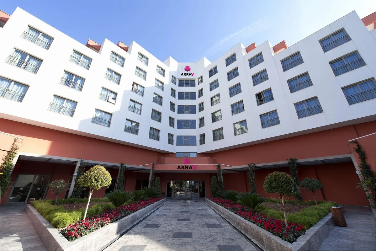 Akra V Hotel фото 1