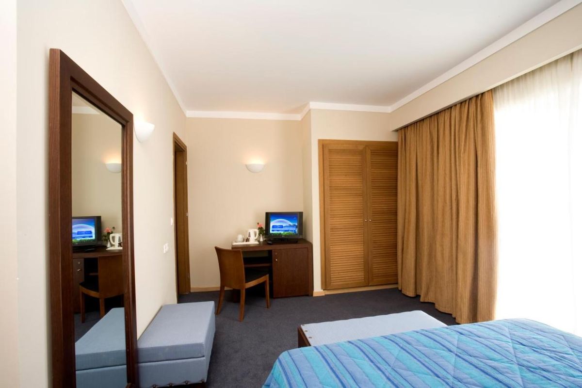 Lakitira Suites фото 22