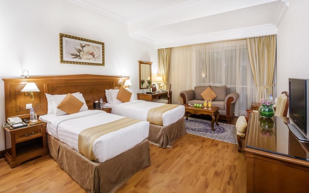 Grand Excelsior Hotel Bur Dubai фото 4