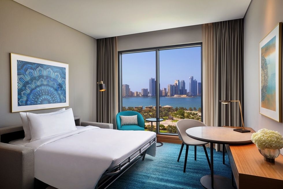 DoubleTree by Hilton Sharjah Waterfront Hotel & Residences фото 69